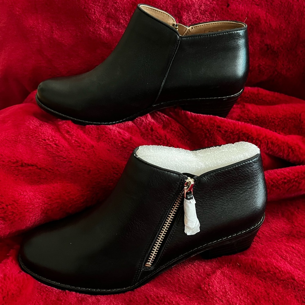 Black leather Booties